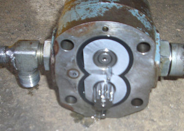 Bomba de engranaje hidráulica de KOBELCO SUMITOMO SK120-5 SH120A3 K3V63