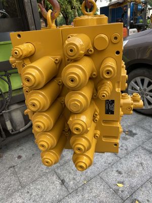 SY215C Tipo de mando manual de la válvula de control principal hidráulica de la excavadora