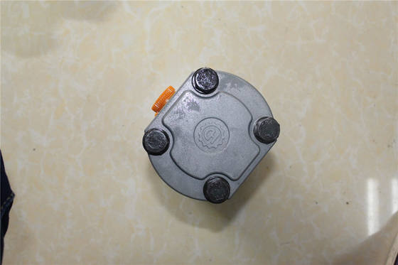 Excavadora de excavadoras YT10V00005F1 Conjunto de bombas de engranajes hidráulicos para TB175 K3SP36C K3SP36