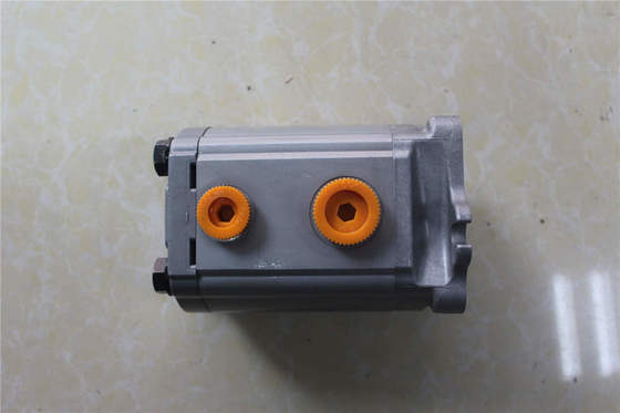 Excavadora de excavadoras YT10V00005F1 Conjunto de bombas de engranajes hidráulicos para TB175 K3SP36C K3SP36