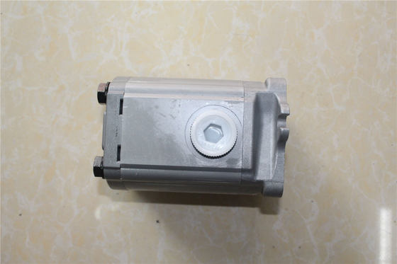 Excavadora de excavadoras YT10V00005F1 Conjunto de bombas de engranajes hidráulicos para TB175 K3SP36C K3SP36
