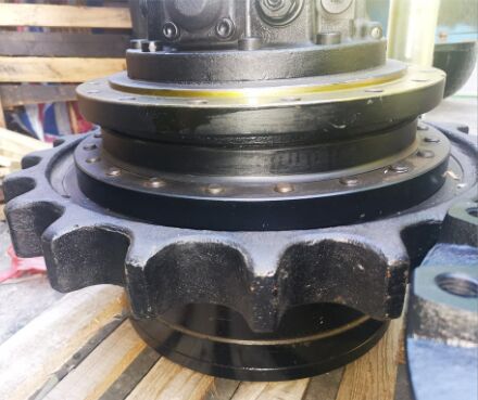 EX160-5 Dispositivo final para excavadora Hitach, piezas de repuesto 4359799 Motor de pistón axial
