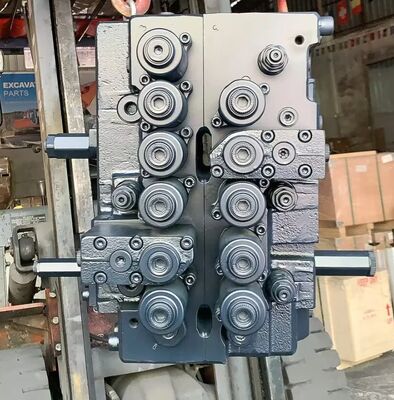 R300LC-9S R300-9S Assy de válvula de control principal hidráulica para piezas de repuesto de excavadora Hyundai 31Q8-17000P Ensamblaje de válvula de distribución OEM