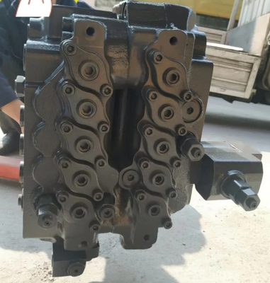 HD820 Assy de válvula de control hidráulico para excavadora de Kato Distribuidor de piezas de repuesto OEM